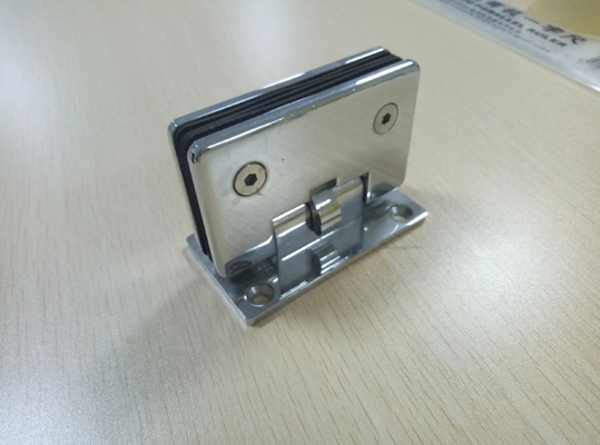 OEM CNC ハードウェア パーツ ブラス ステンレス スチールで 片側シャワーのヒンジを磨いた