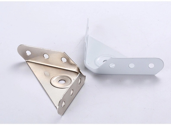 スタンピング プロセス OEM CNC ハードウェア コンポーネントのためのステンレス 鋼コーナー ブレーキ ブラケット